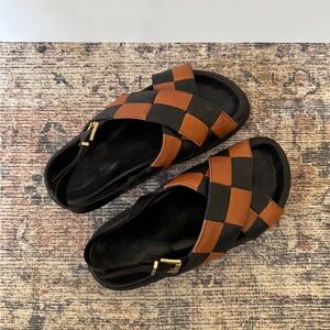 Alohas Marshmallow Scacchi Leather Crisscross Sandals